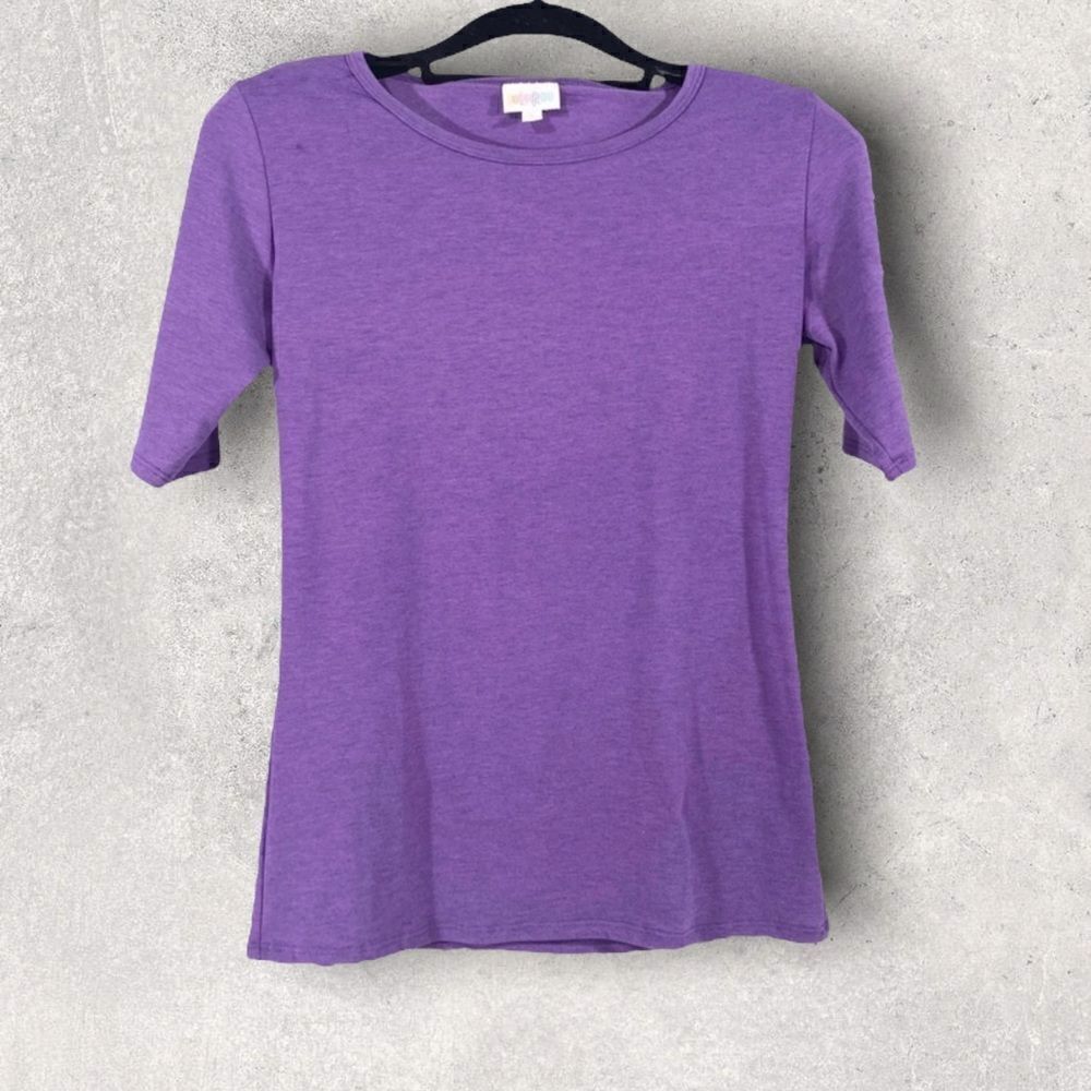 LulaRoe Gigi Fitted Top Purple Tee Shirt Size Small